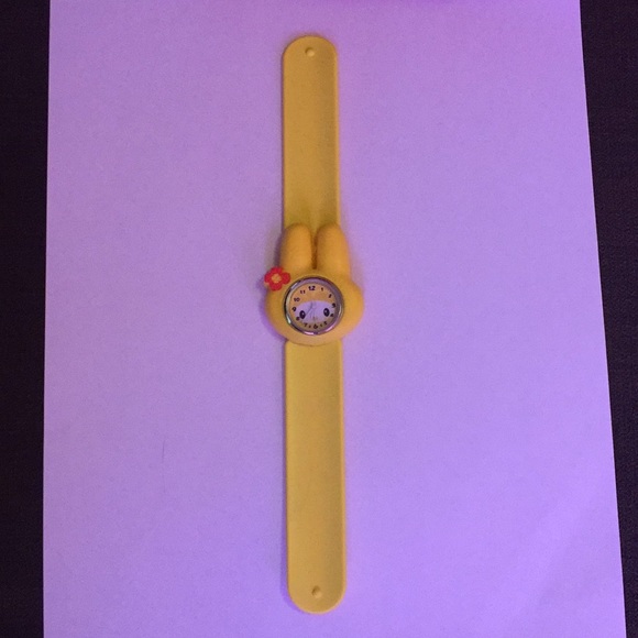 Hello kitty friend strap watch 💛🎀🕗🎀💛 - Picture 5 of 16